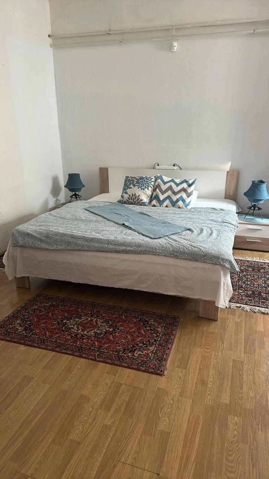 Grany'S Retro Guesthouse Near Budapest Airport เวคชีส์ ภายนอก รูปภาพ